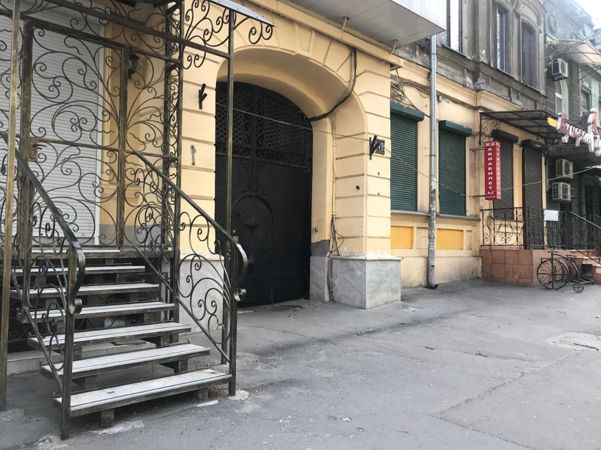 Uspenskay/Pushckinskay Apartamento Odessa Exterior foto